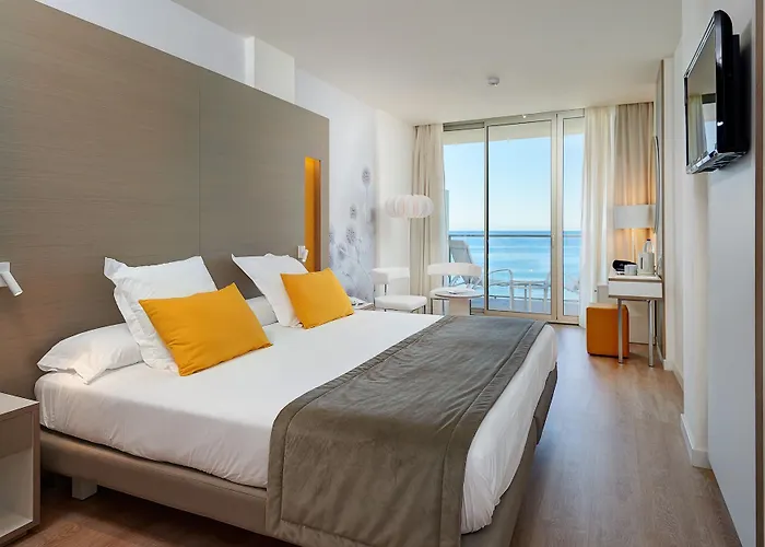 Protur Playa (adults Only) 卡拉米洛